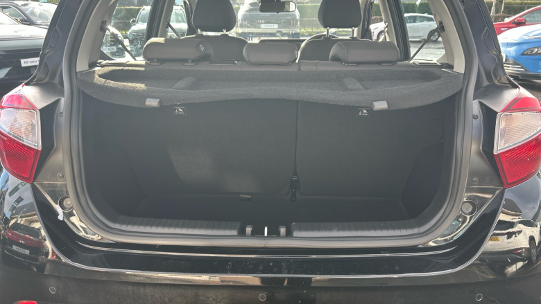 Hyundai i10 1.0 Advance 5dr Petrol Hatchback